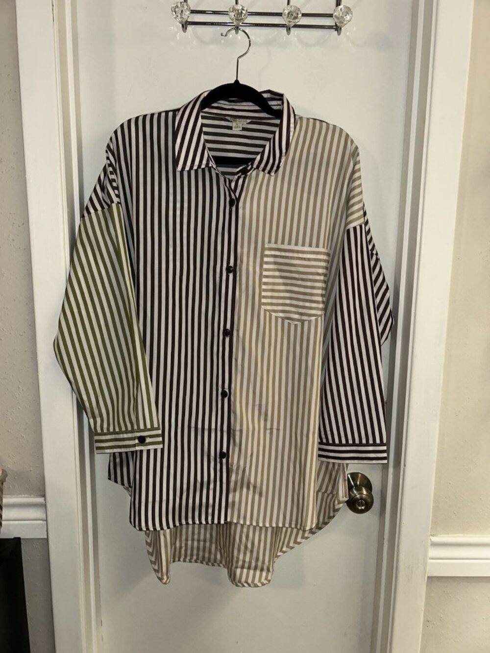 Cato Multicolored Stripped Buttoned Up Long Sleeved Businesses Casual Shirt XL - Picture 2 of 7